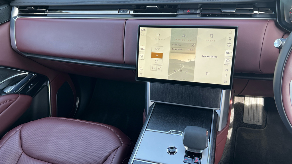 Land Rover Range Rover Sv Silver #11