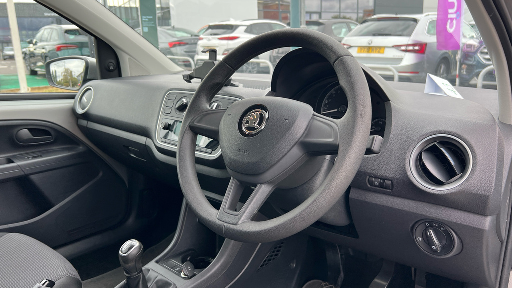 Skoda Citigo Hatchback Black #9