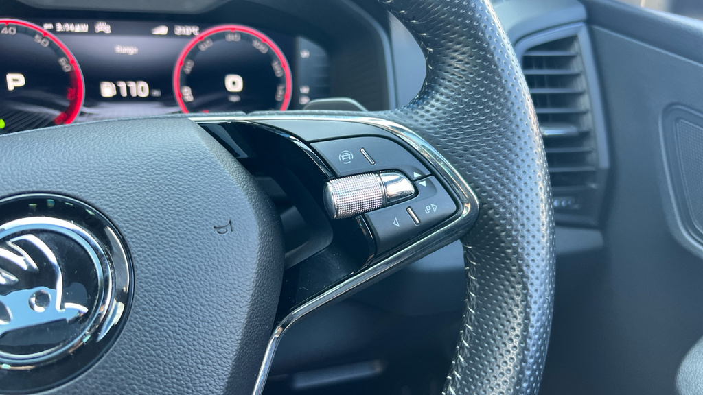 Skoda Karoq Se Drive Blue #49