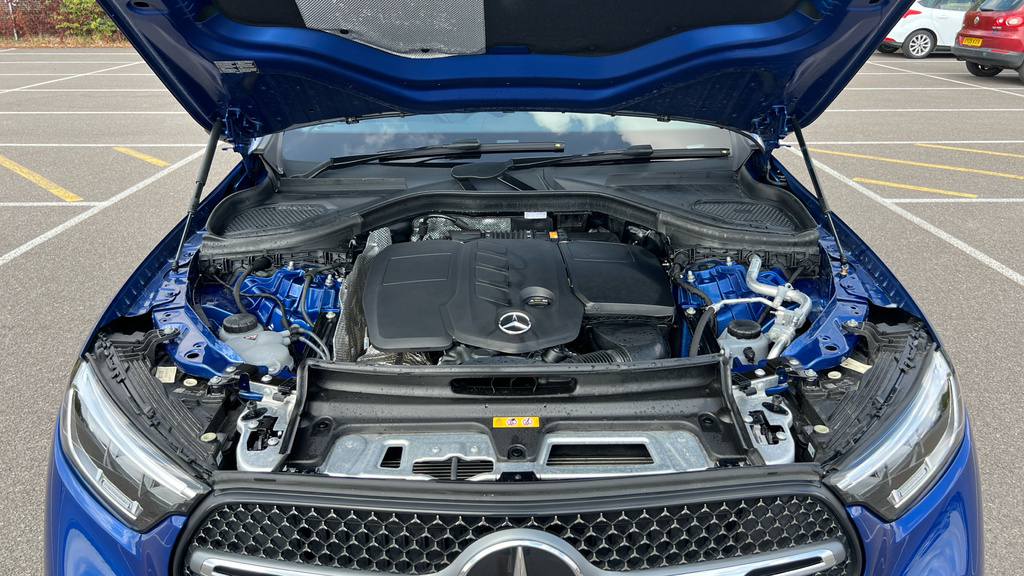 Mercedes-Benz GLC Class Amg Line Silver #22