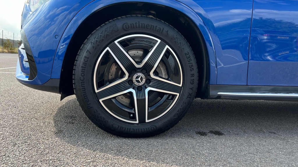 Mercedes-Benz GLC Class Amg Line Silver #23