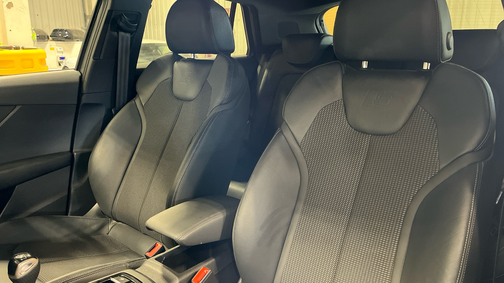 Audi Q2 35 Tfsi Black Edition S Tronic Tech Pro White #28