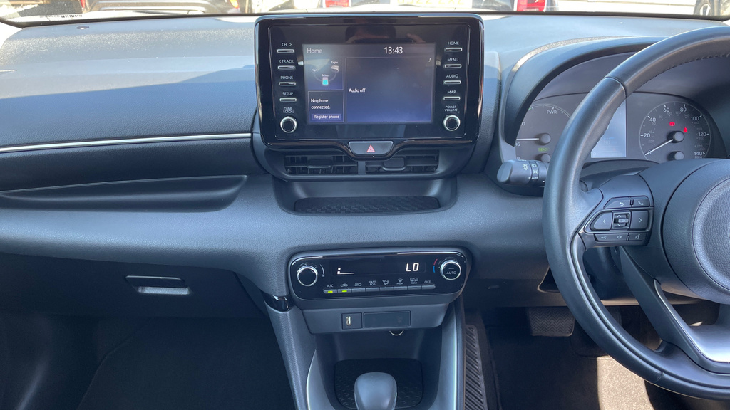 Mazda 2 1.5 E-skyactiv G Mhev Homura Aka Red #16