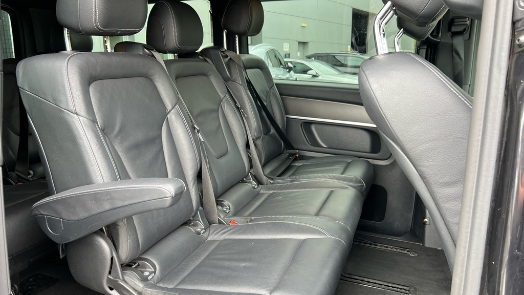 Mercedes-Benz V Class Mpv Black #30