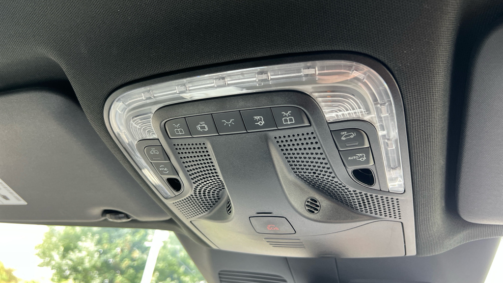 Mercedes-Benz V Class Mpv Black #47