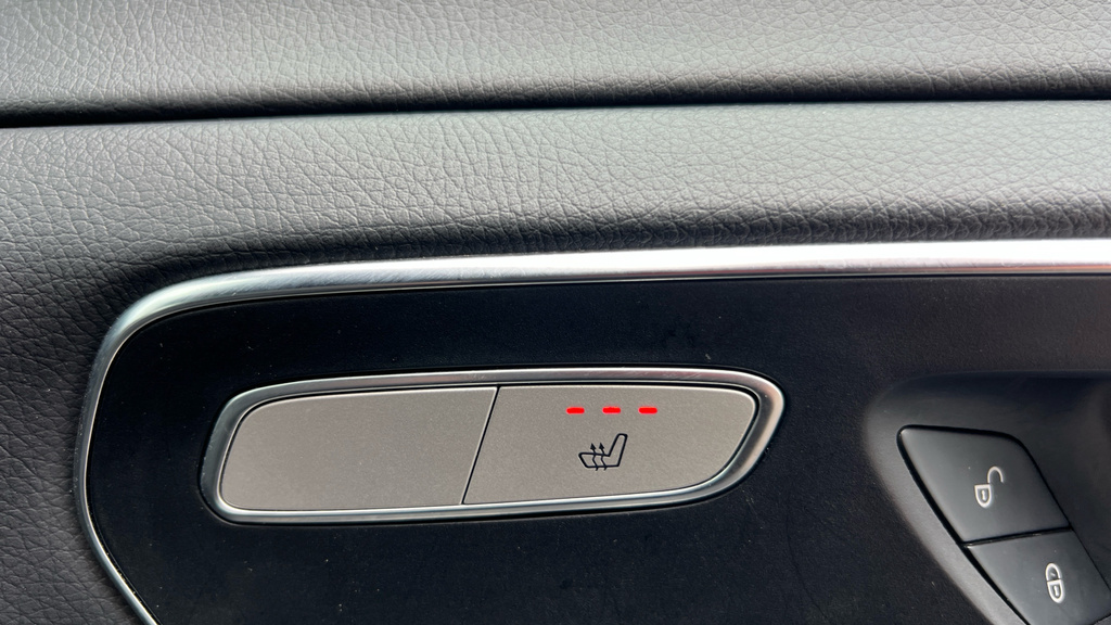 Mercedes-Benz V Class Mpv Black #11