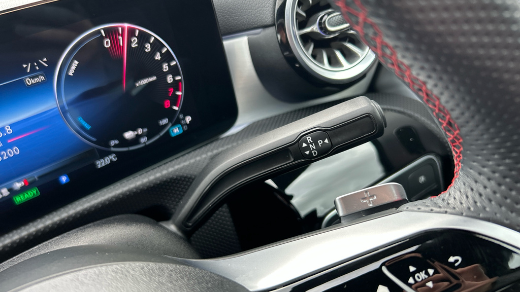 Mercedes-Benz CLA Class 220D Amg Line Premium Plus Tip Blue #34
