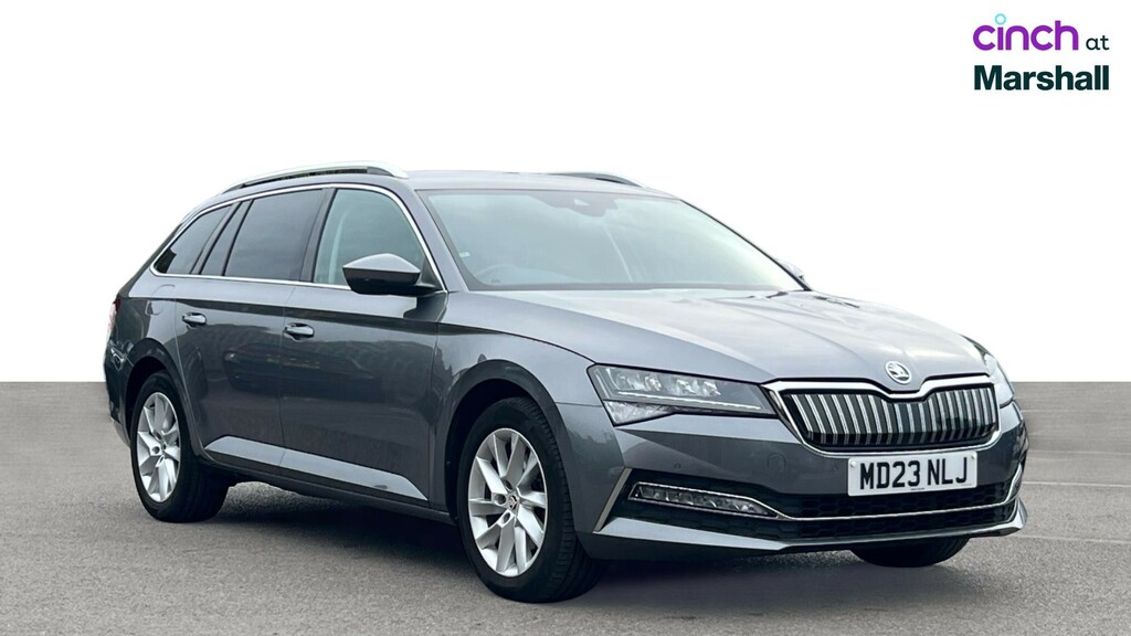 Skoda Superb Koda Superb Se Technology White #1