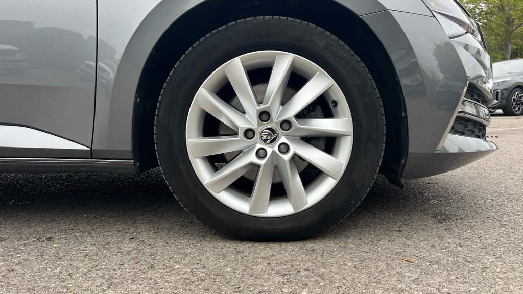 Skoda Superb Koda Superb Se Technology White #20