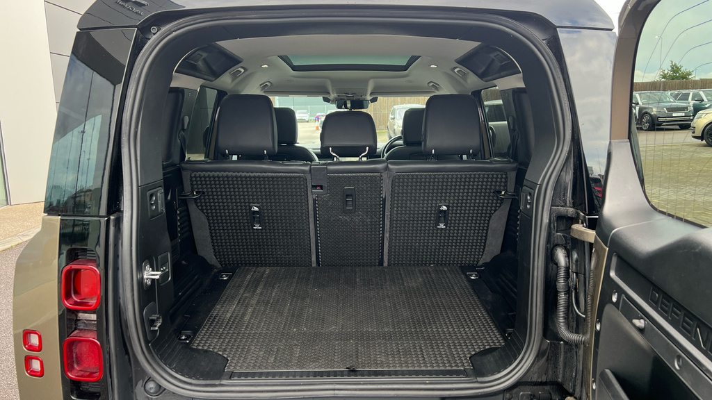 Land Rover Defender Defender Se Black #18