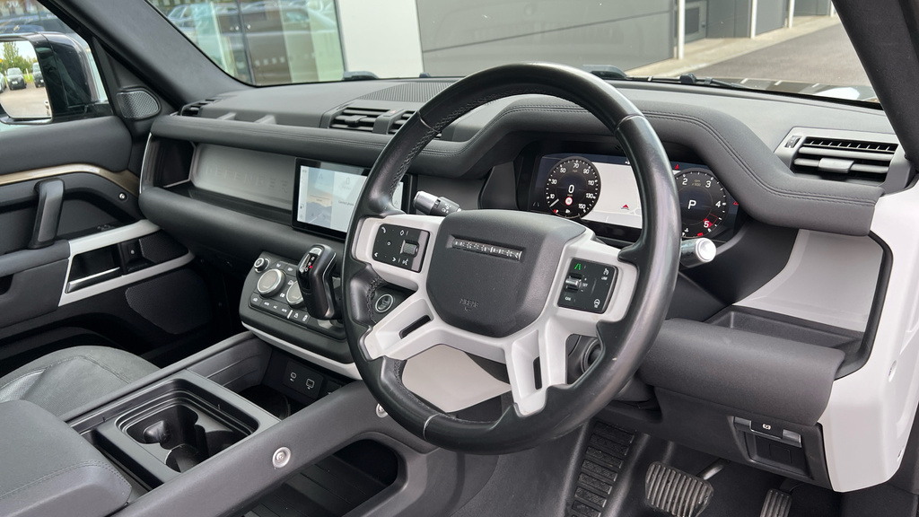 Land Rover Defender Defender Se Black #13