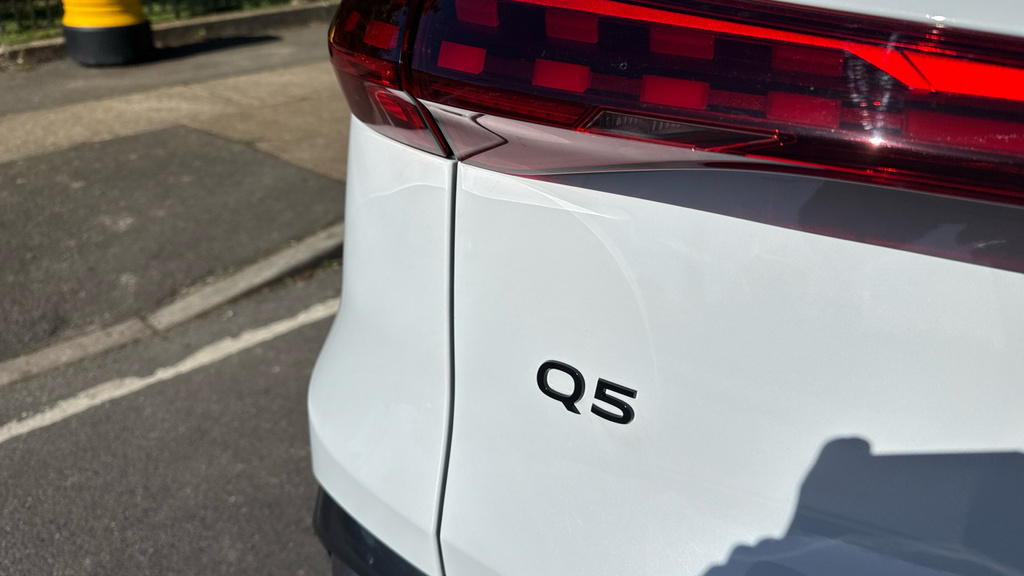 Audi Q5 50 Tfsi E Quattro S Line S Tronic Tech Pack Black #44