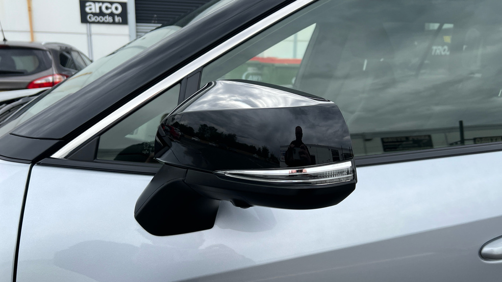 Toyota Rav 4 Design Black #47