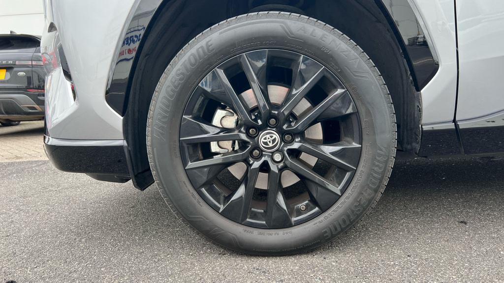 Toyota Rav 4 Design Black #17