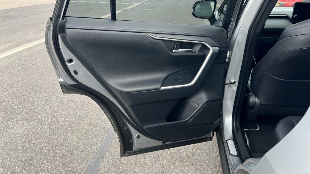 Toyota Rav 4 Design Black #45