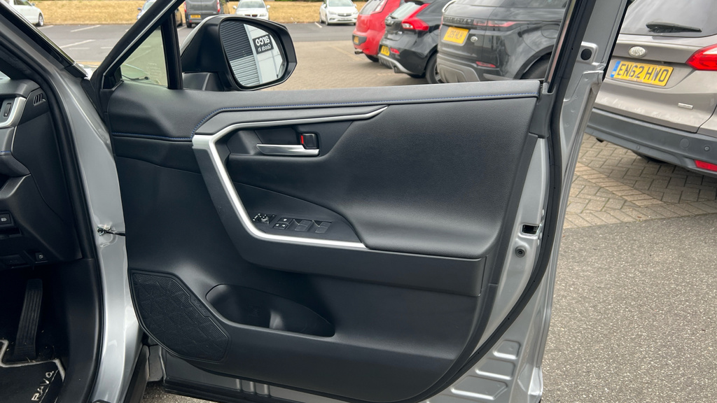 Toyota Rav 4 Design Black #31