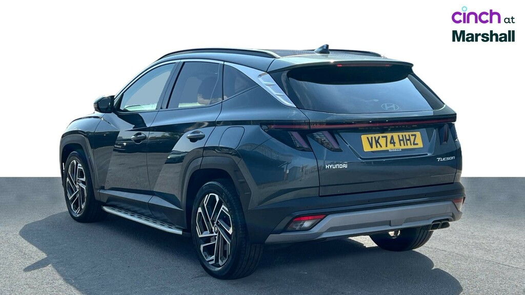 Hyundai Tucson Advance Red #8