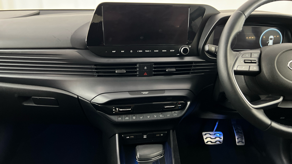 Hyundai Bayon Ultimate Blue #24