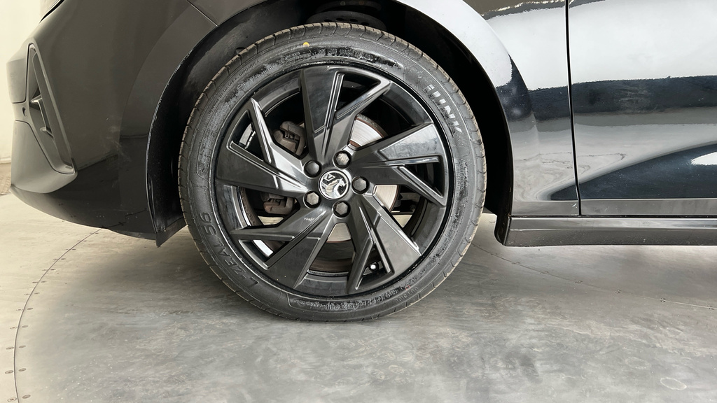 Vauxhall Astra Astra Ultimate Turbo Black #31