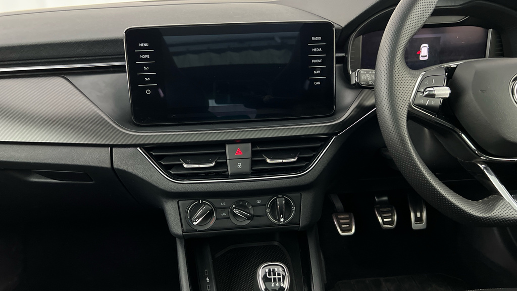 Skoda Kamiq Se Drive Silver #22