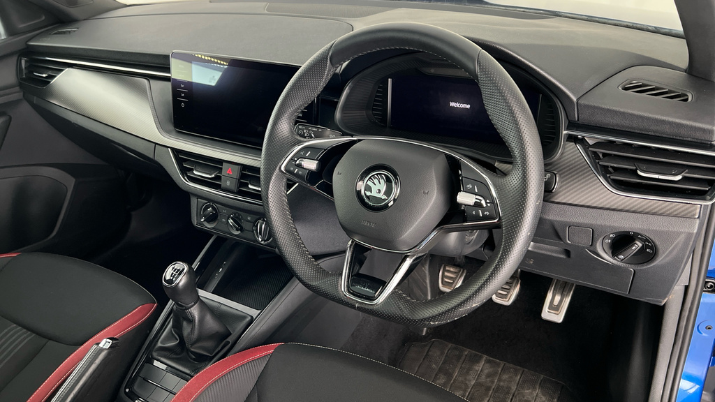 Skoda Kamiq Se Drive Silver #12