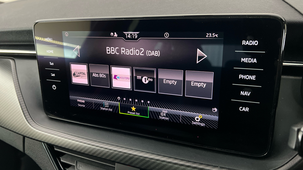 Skoda Kamiq Se Drive Silver #20