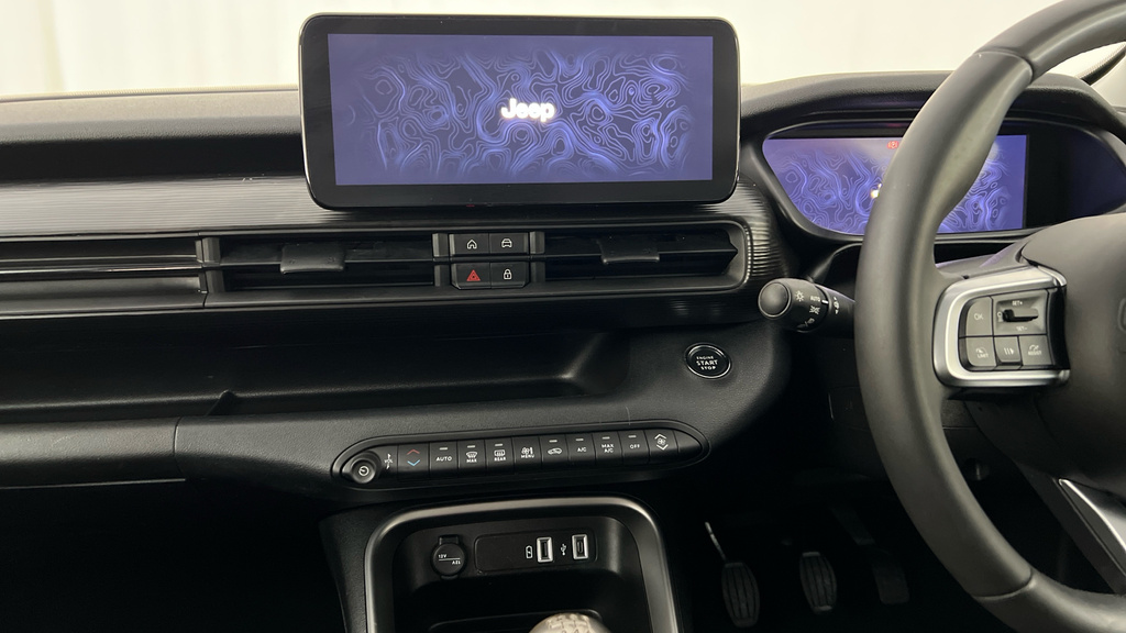 Jeep Avenger 115Kw Summit 54Kwh Black #20