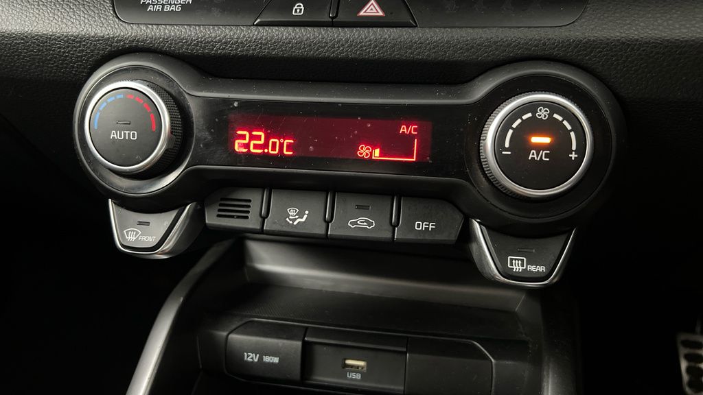 Kia Stonic 1.0T Gdi 99 Quantum 2023 Grey #26