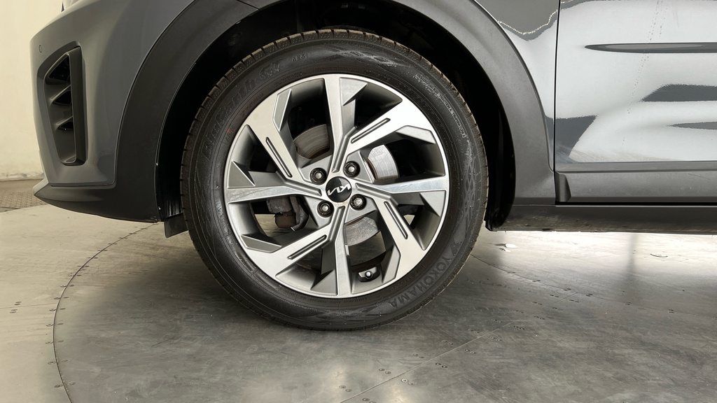Kia Stonic 1.0T Gdi 99 Quantum 2023 Grey #31