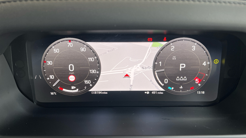 Land Rover Defender Mpv 2026 White #12