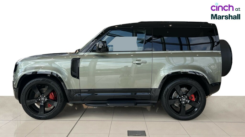 Land Rover Defender Mpv 2026 White #6