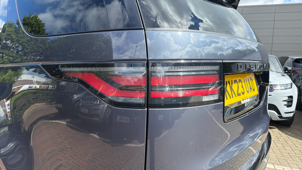 Land Rover Discovery R-dynamic Hse Black #30
