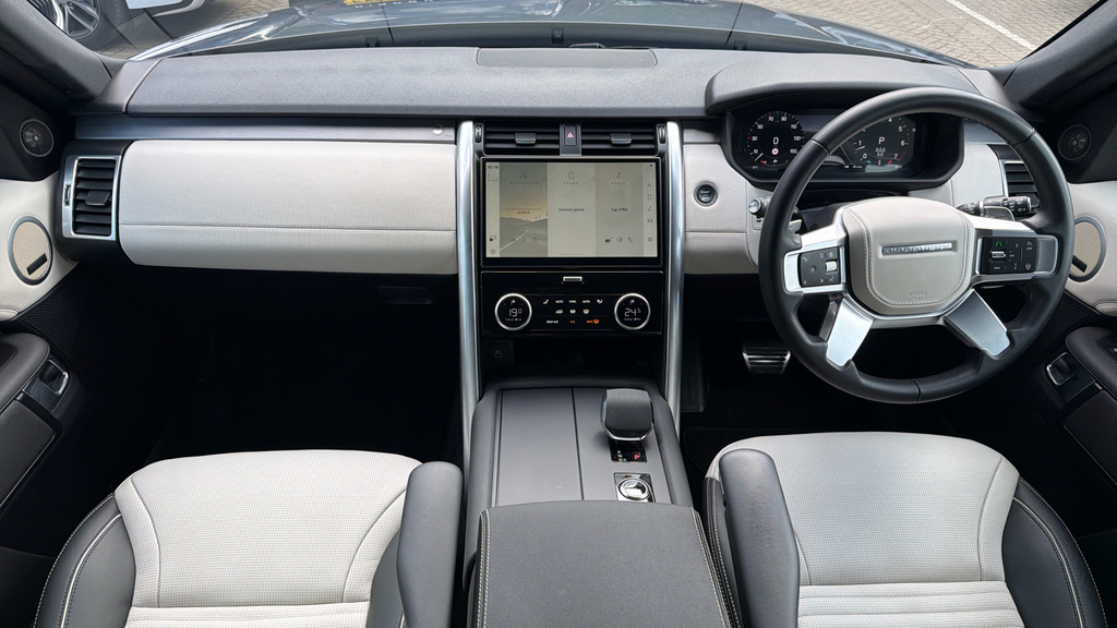Land Rover Discovery R-dynamic Hse Black #23
