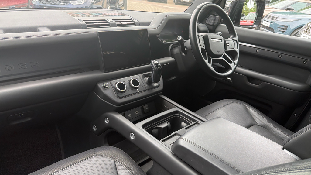Land Rover Defender Se Red #10