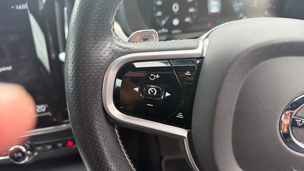 Volvo V90 V90 R-design D4 Silver #23