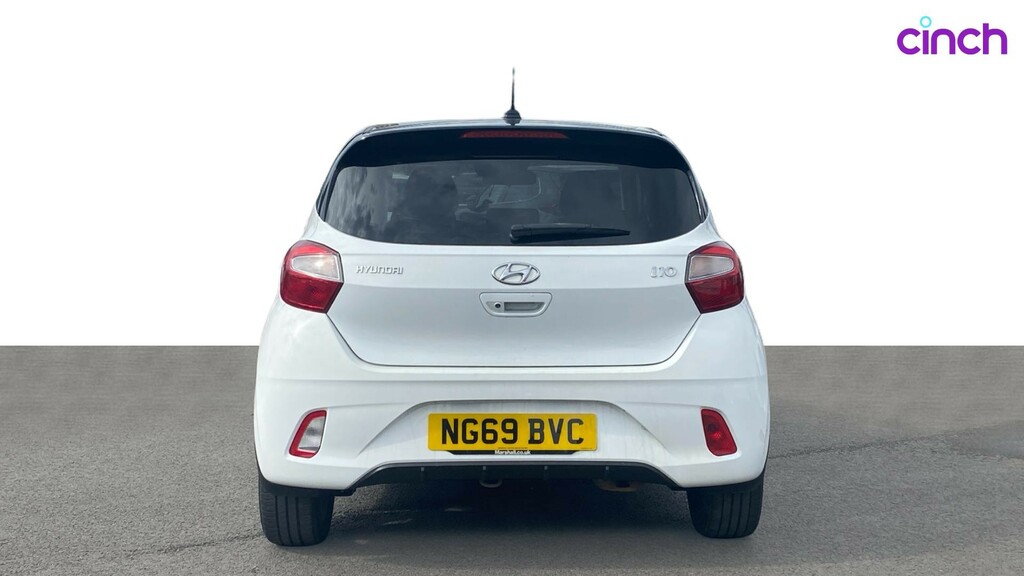 Hyundai I10 Se White #4