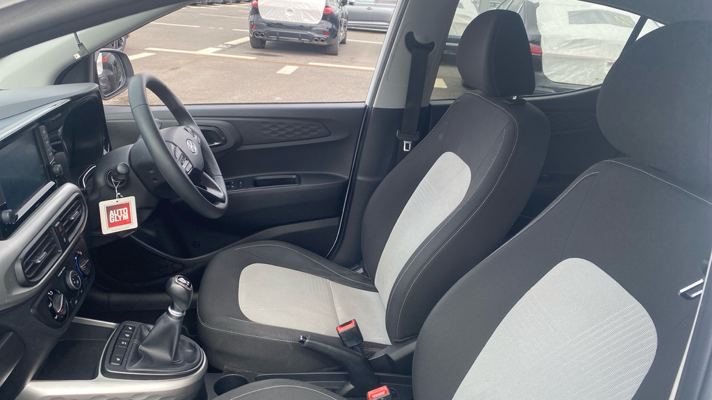 Hyundai I10 Se White #10