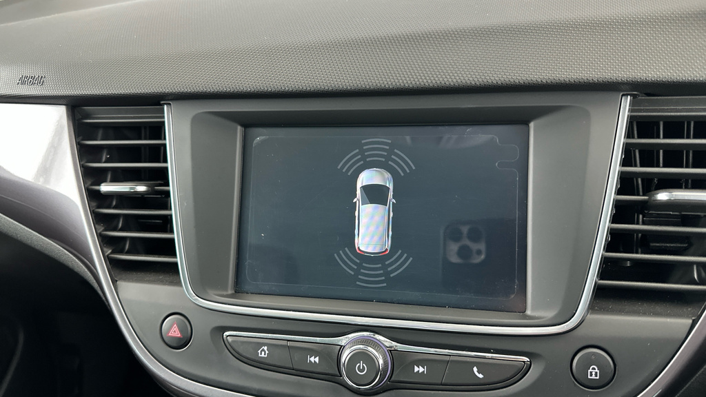 Vauxhall Crossland X Hatchback White #13