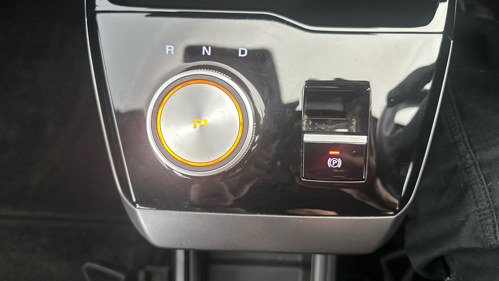 MG MG4 Mg4 150Kw Se Ev Long Range 64Kwh Red #11
