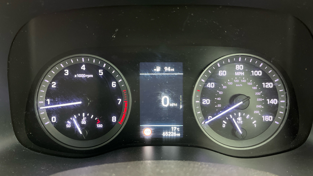 Hyundai Tucson Crdi Premium White #26