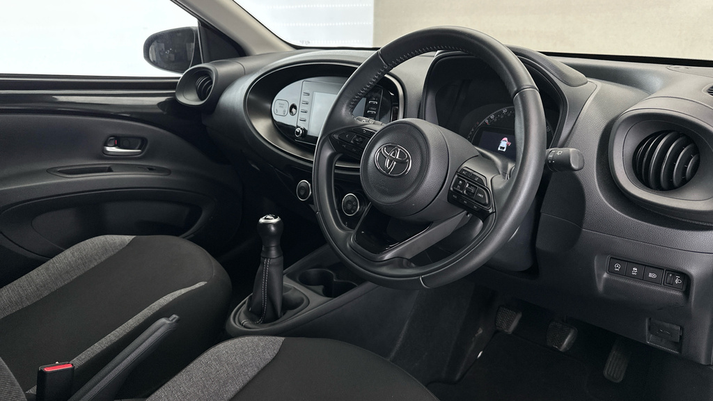 Toyota Aygo X Edge Automatic Red #9