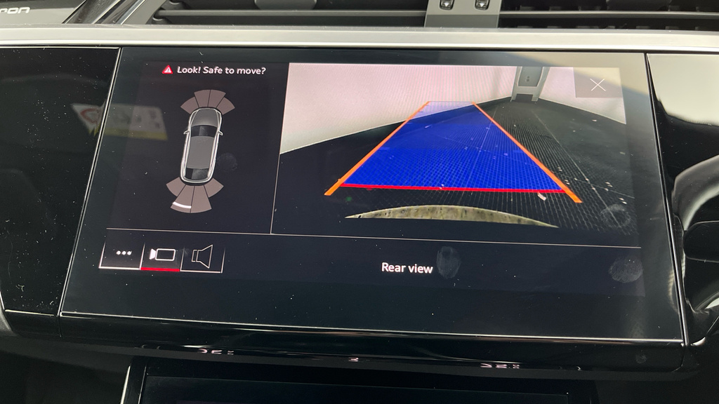 Audi E-Tron S S Line 55 Quattro 300,00 Kw Blue #22