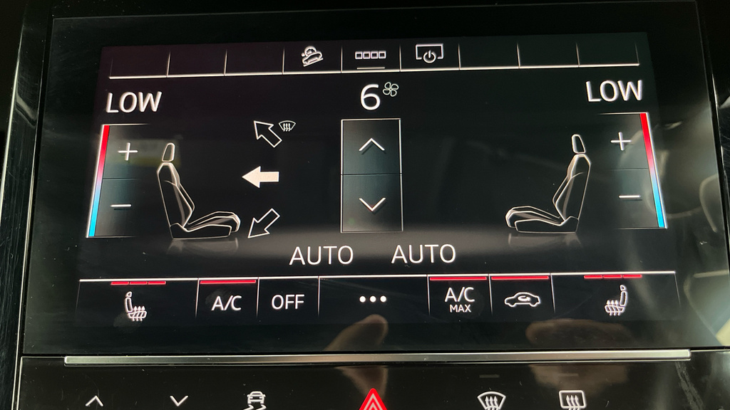 Audi E-Tron S S Line 55 Quattro 300,00 Kw Blue #11