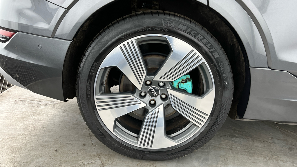 Audi E-Tron S S Line 55 Quattro 300,00 Kw Blue #30