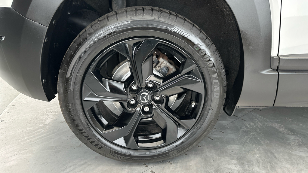 Mazda MX-30 35.5Kwh Sport Lux Black #25