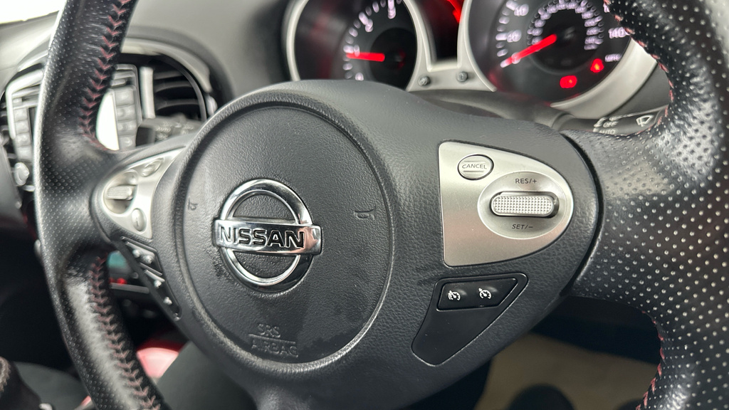 Nissan Juke Suv Red #10