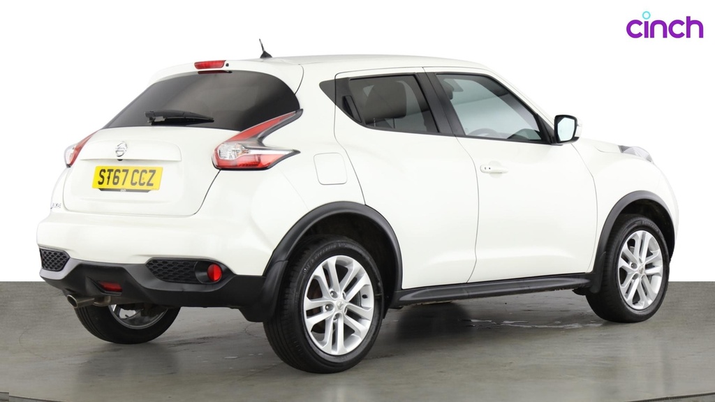 Nissan Juke Suv Red #3
