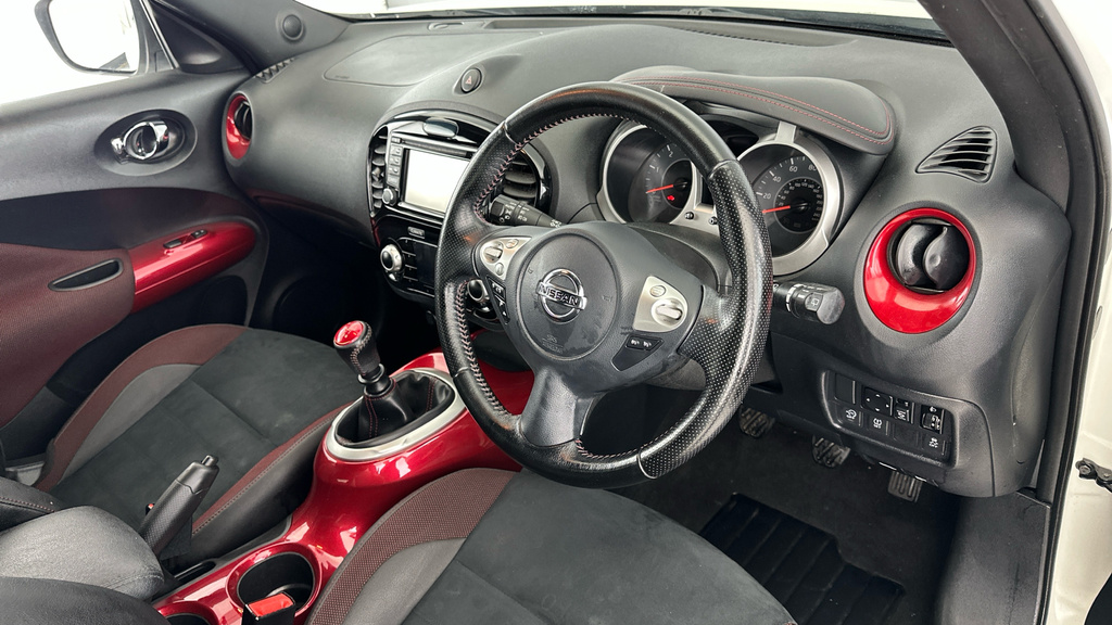 Nissan Juke Suv Red #9