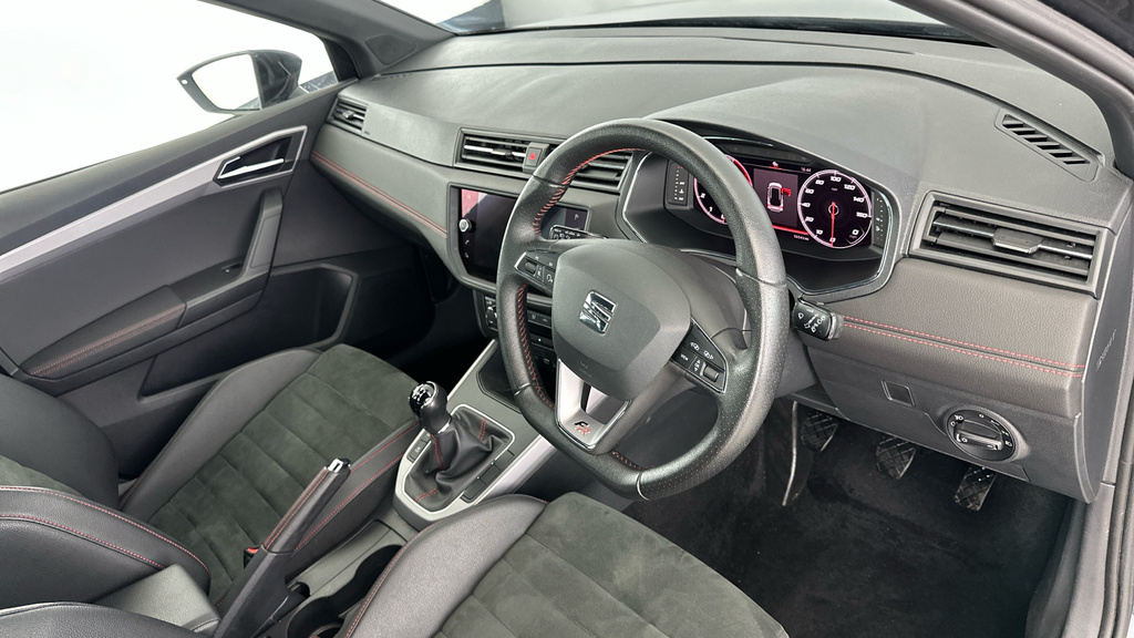 Seat Arona 1.0 Tsi Se Technology Ez White #9