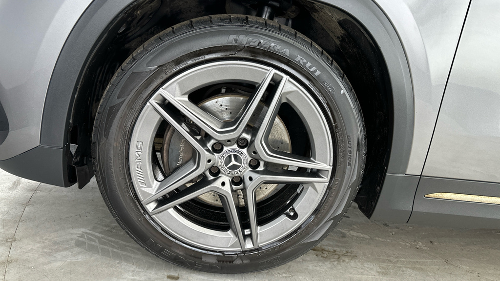 Mercedes-Benz GLA Class Suv White #23
